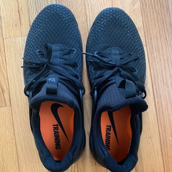 nike men's free tr v8 training shoe